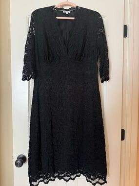 Kiyonna Black Lace V-Neck Midi Dress